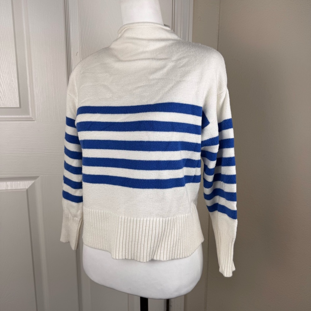 Truth by Republic Striped Cream & Blue Sweater Top Size Small